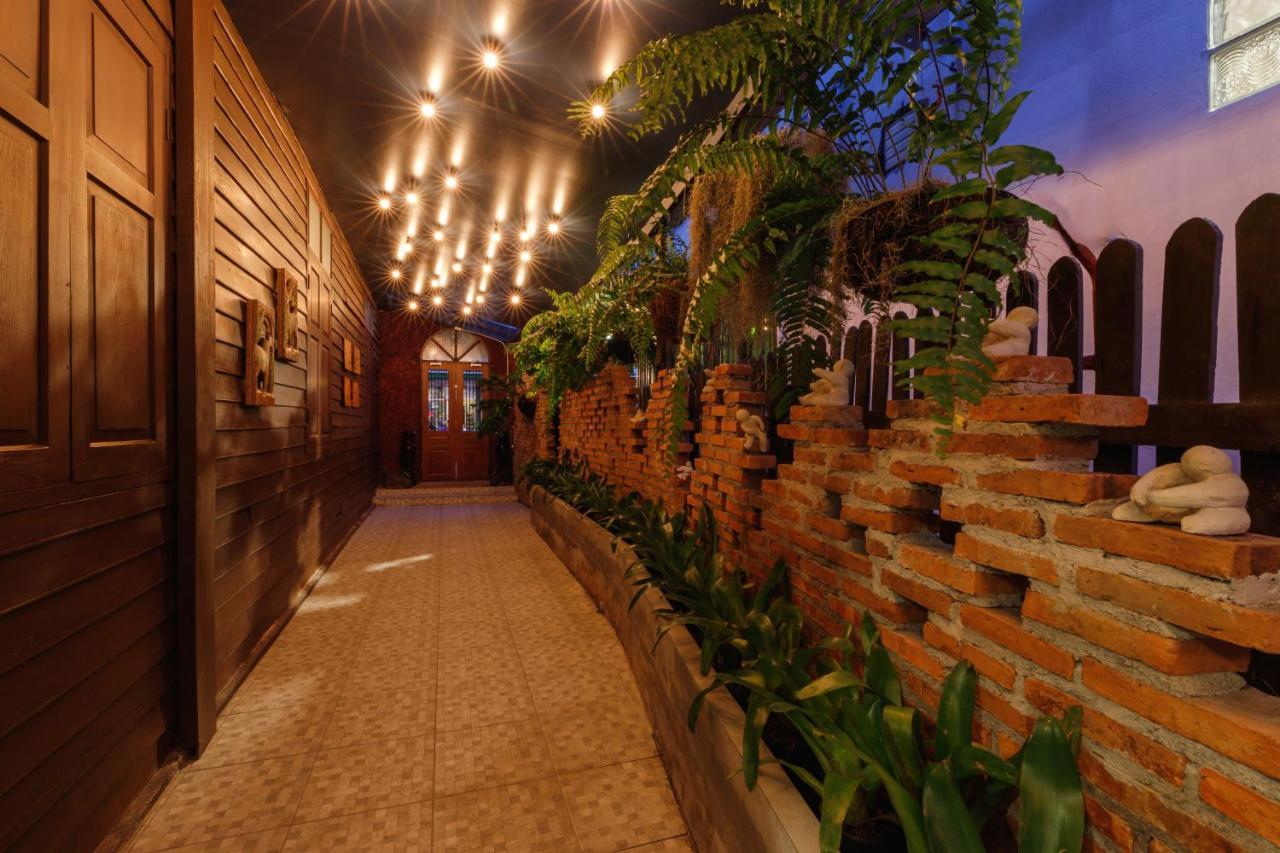 Ilili House Albergue Chiang Mai Exterior foto